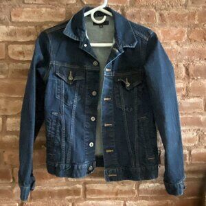 Uniqlo classic denim jacket, dark blue wash, stretchy denim, size xs
